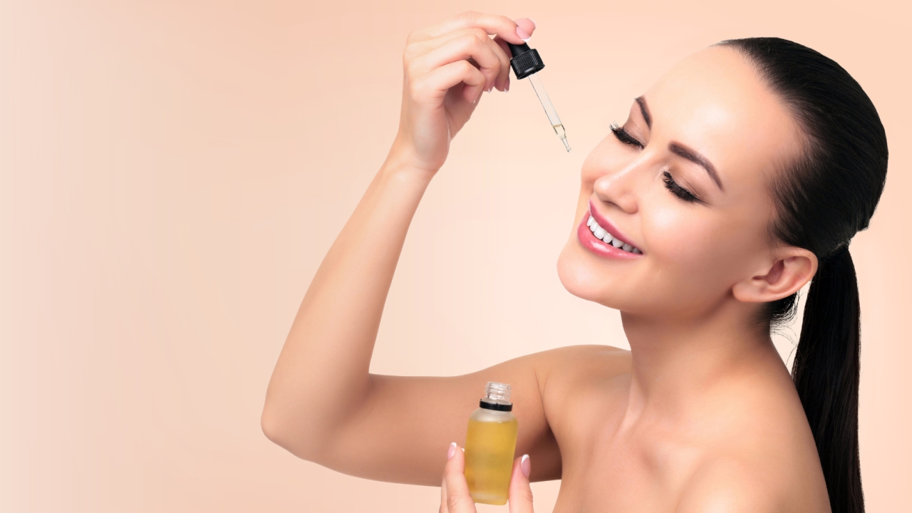 Essential Oils for Face: Benefits For Each Skin Type