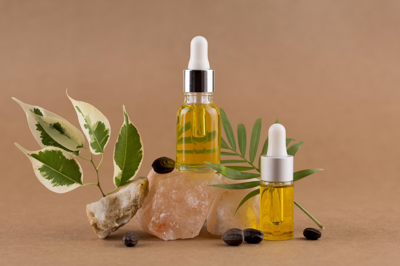 Essential Oils in Ayurvedic & Herbal Manufacturing | Benefits & Uses
