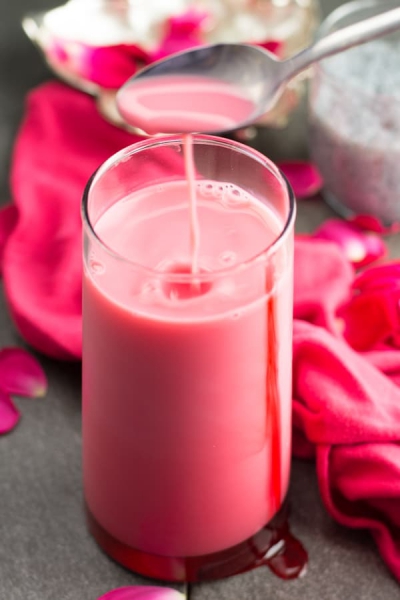 ROSE MILK