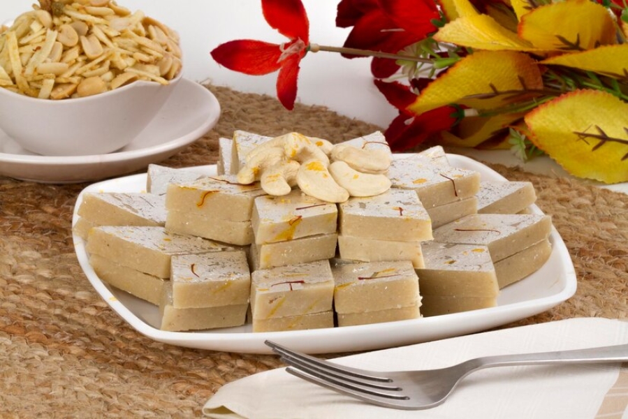 KAJU KATLI